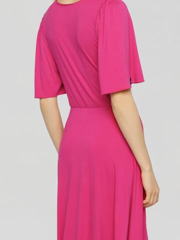 Robe 'Libra' Madnezz House en rose