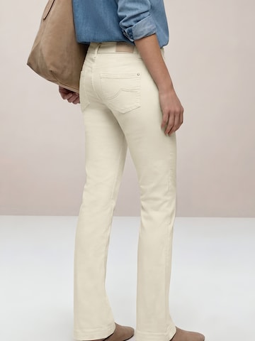 STREET ONE Bootcut Jeans 'Style Blaire' in Beige