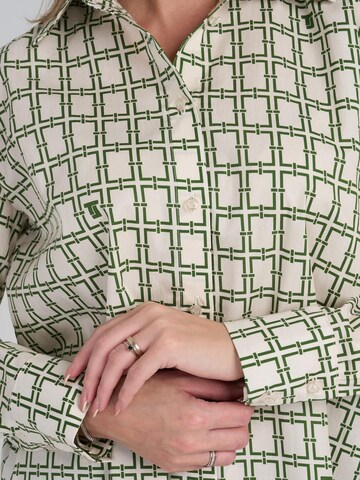 Couture de Marie Oversized Shirt 'Petra' in Beige