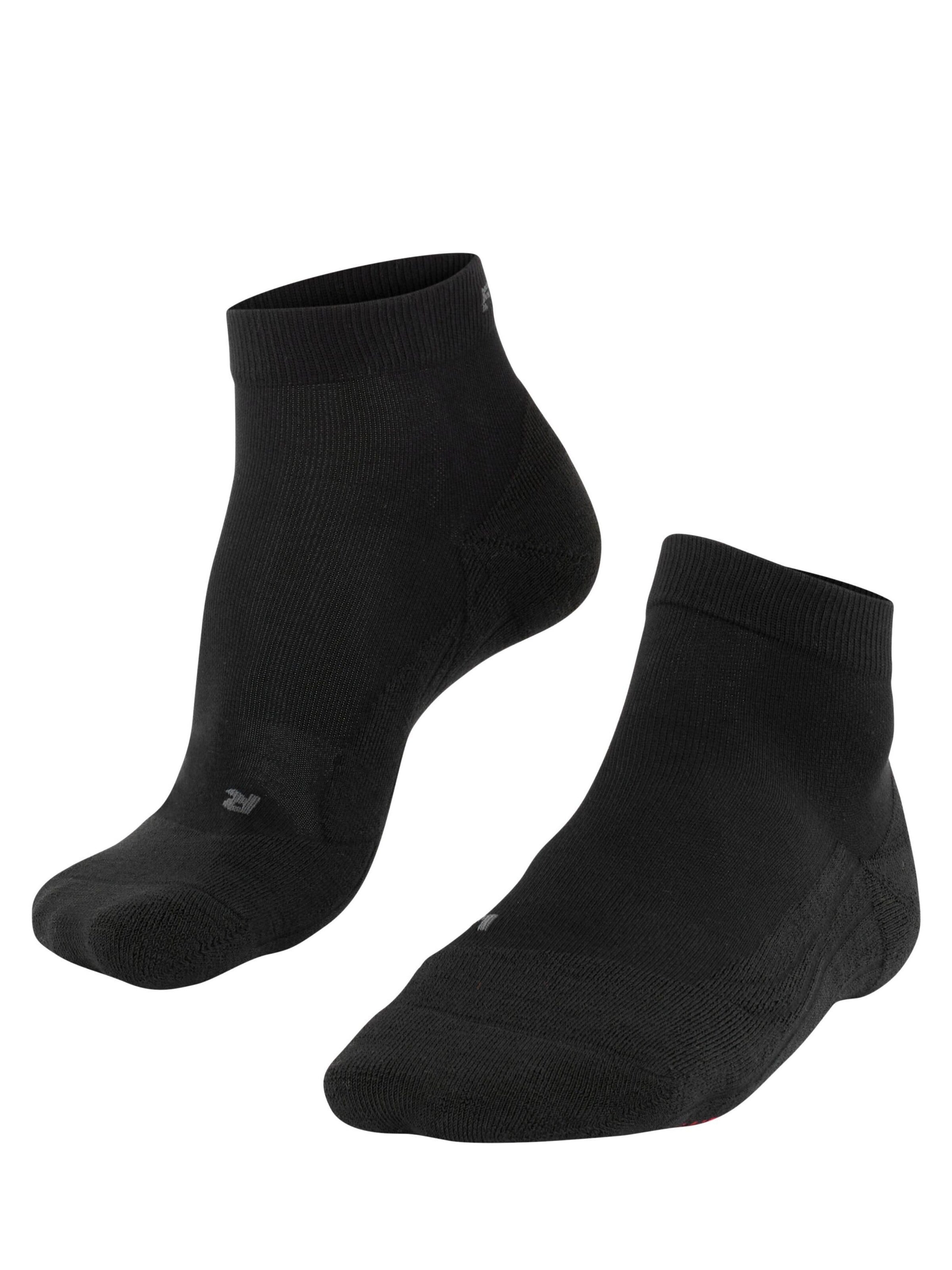 FALKE Athletic Socks 'GO2 Short' in Black: front