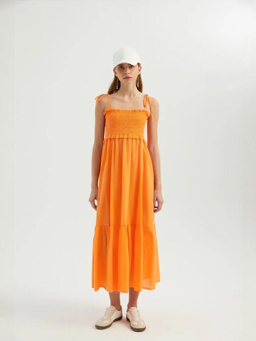 Hiccup Dress in Orange: front