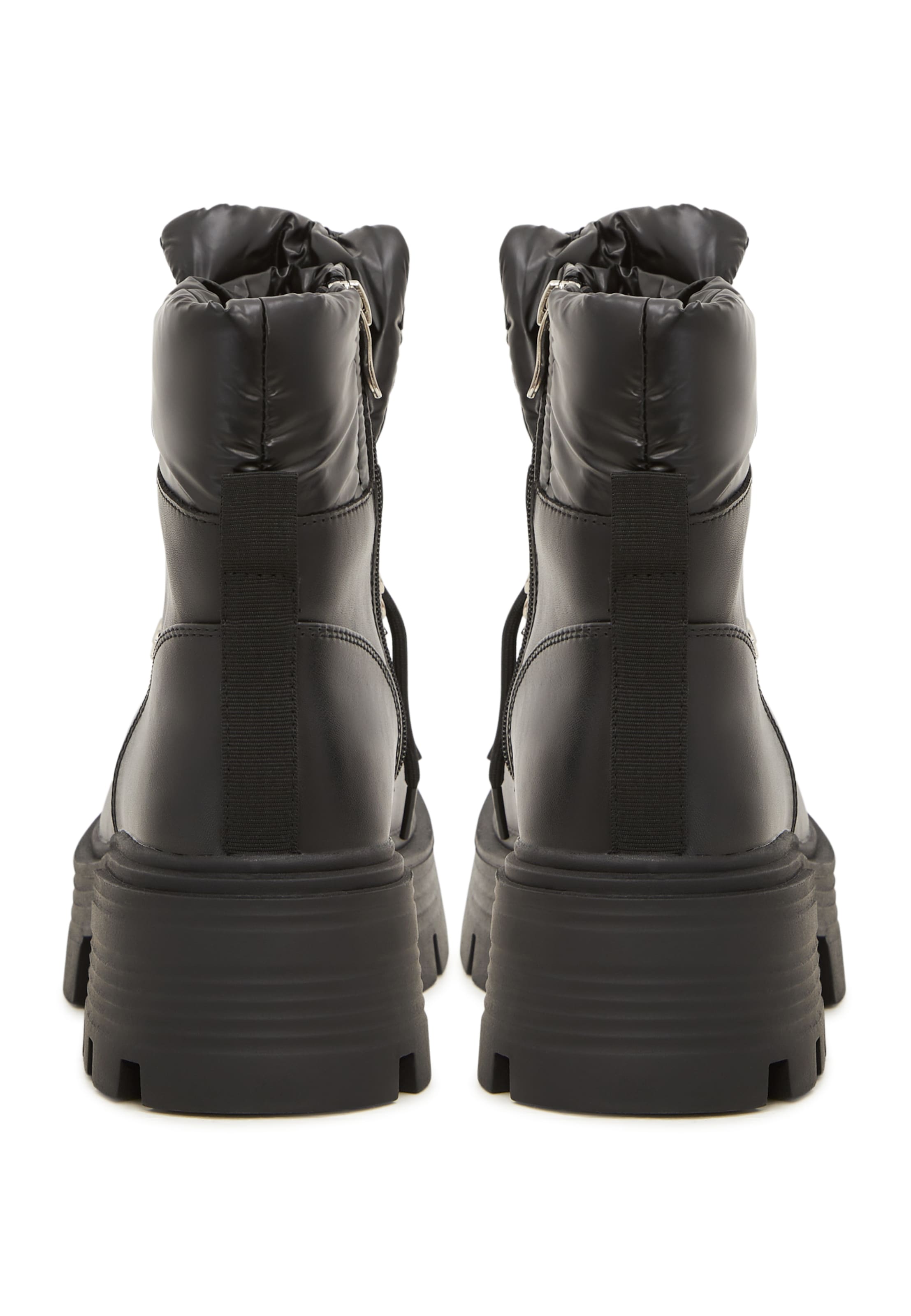 CESARE GASPARI Schnürstiefelette in Schwarz