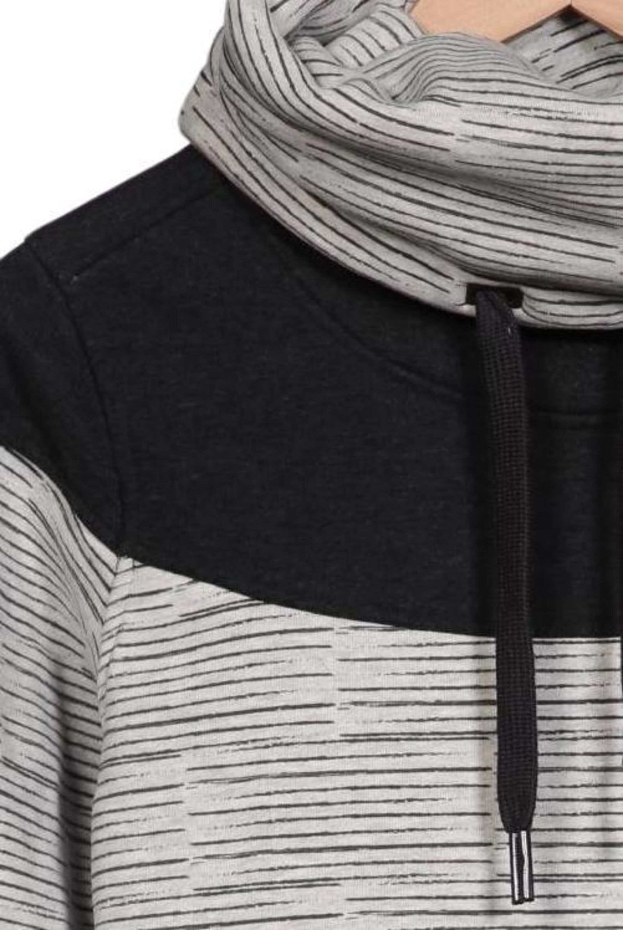 alife & kickin Sweatshirt & Zip-Up Hoodie in XS in Grey