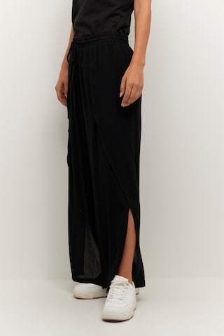 Cream Loose fit Trousers 'Allie' in Black: front