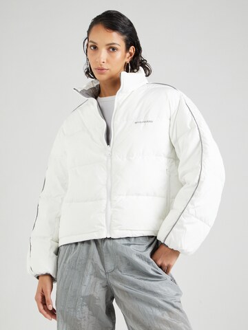 iets frans Between-season jacket in White: front