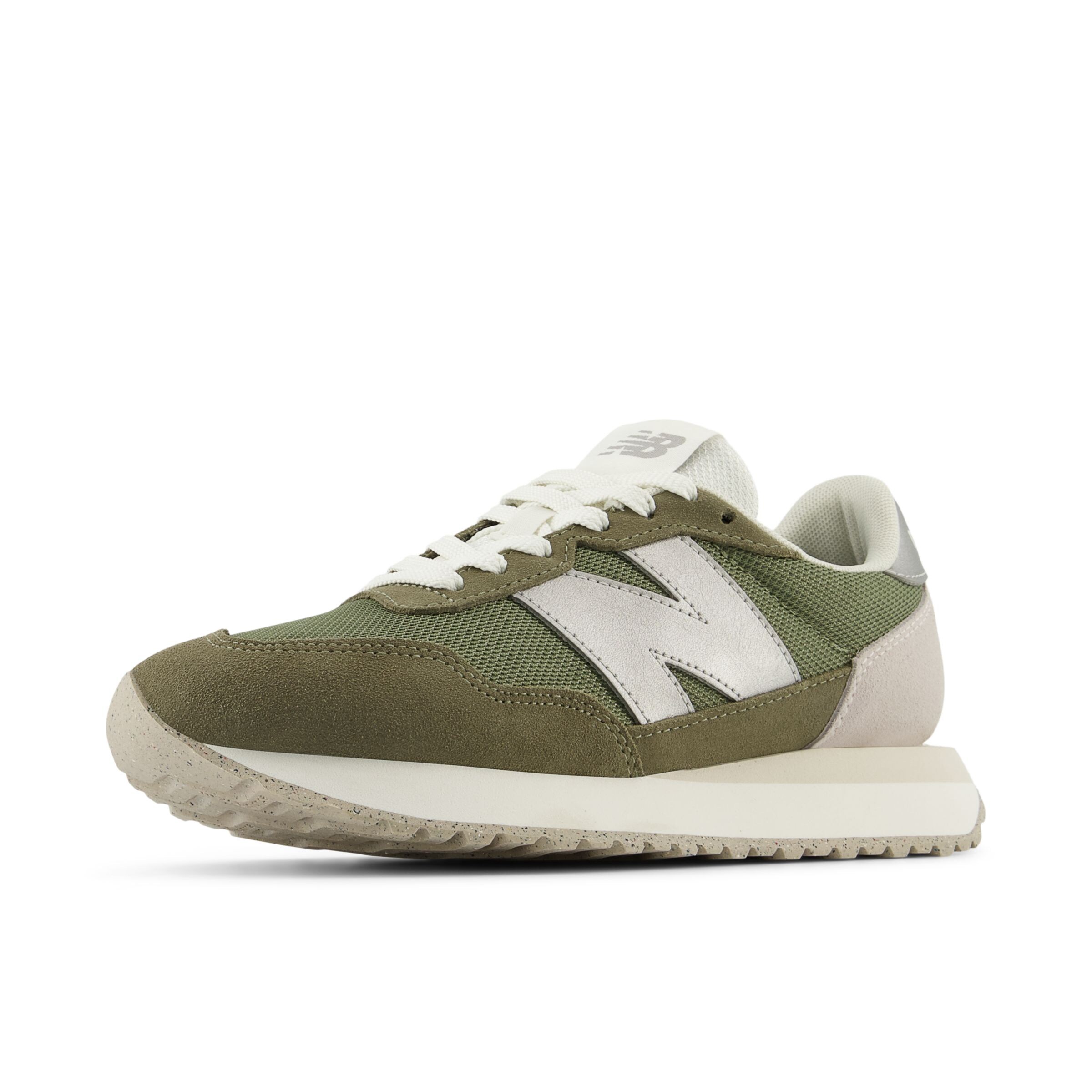 new balance Sneaker '237' in Grün: Vorderseite