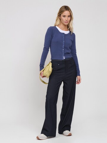 Influencer Knit Cardigan in Blue