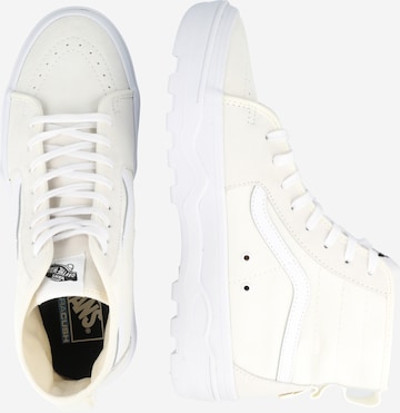 Baskets hautes 'UA Sentry SK8-Hi' VANS en blanc