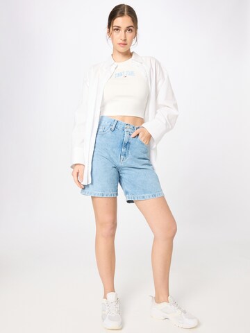 Tommy Jeans Loosefit Shorts in Blau