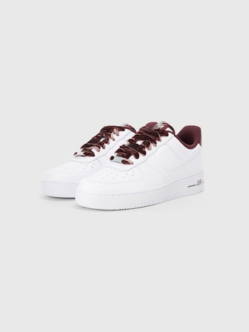 Nike Sportswear Nízke tenisky 'Air Force 1 '07 Vintage' - Biela