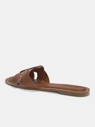 Mule Pull&Bear en marron