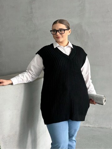 Pull-over Stil Diva en noir : devant