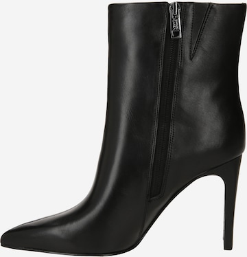 NEWD.Tamaris Ankle Boots in Black
