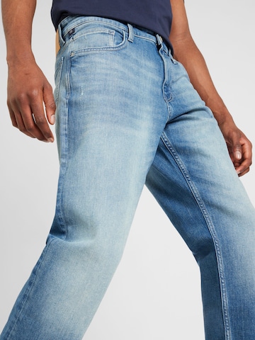 QS Regular Jeans 'Pete' i blå