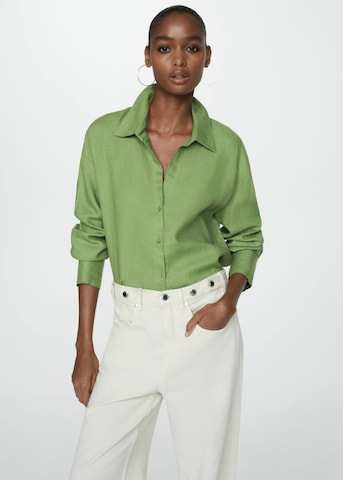 MANGO Blouse in Green: front