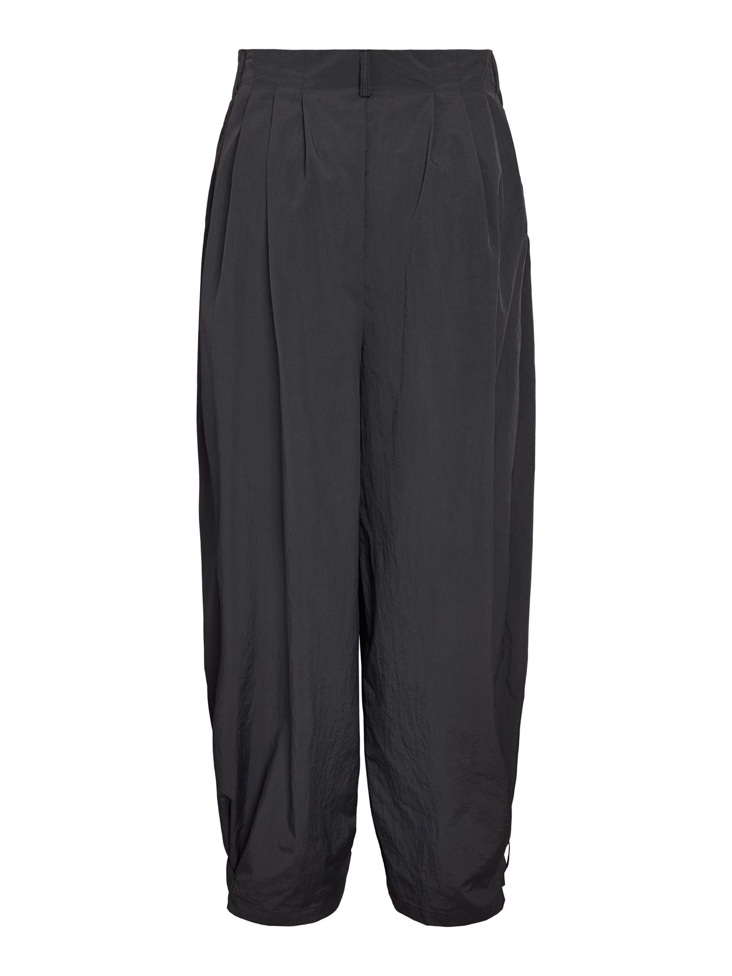 Noisy may Regular Sporthose in Schwarz