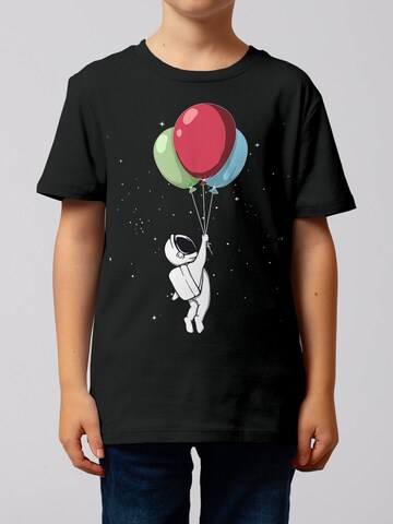 watabout.kids Shirt 'Little Balloon Astronaut' in Black: front