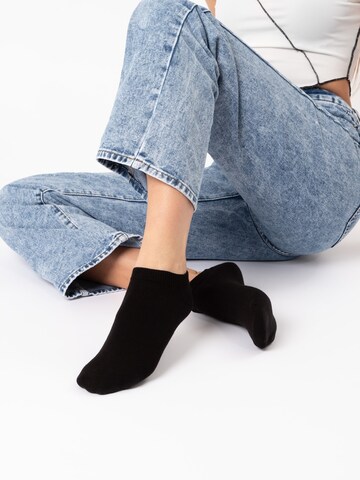 Occulto Ankle Socks 'Manu' in Black