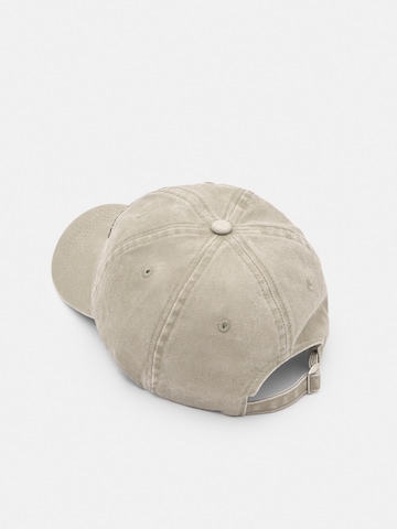 Pull&Bear Cap 'GORRA RHODE ISLAND' in Green