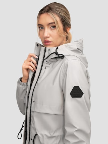 Giacca per outdoor ' Aurora-Regenmantel mit Cape ' di JACK1T in grigio