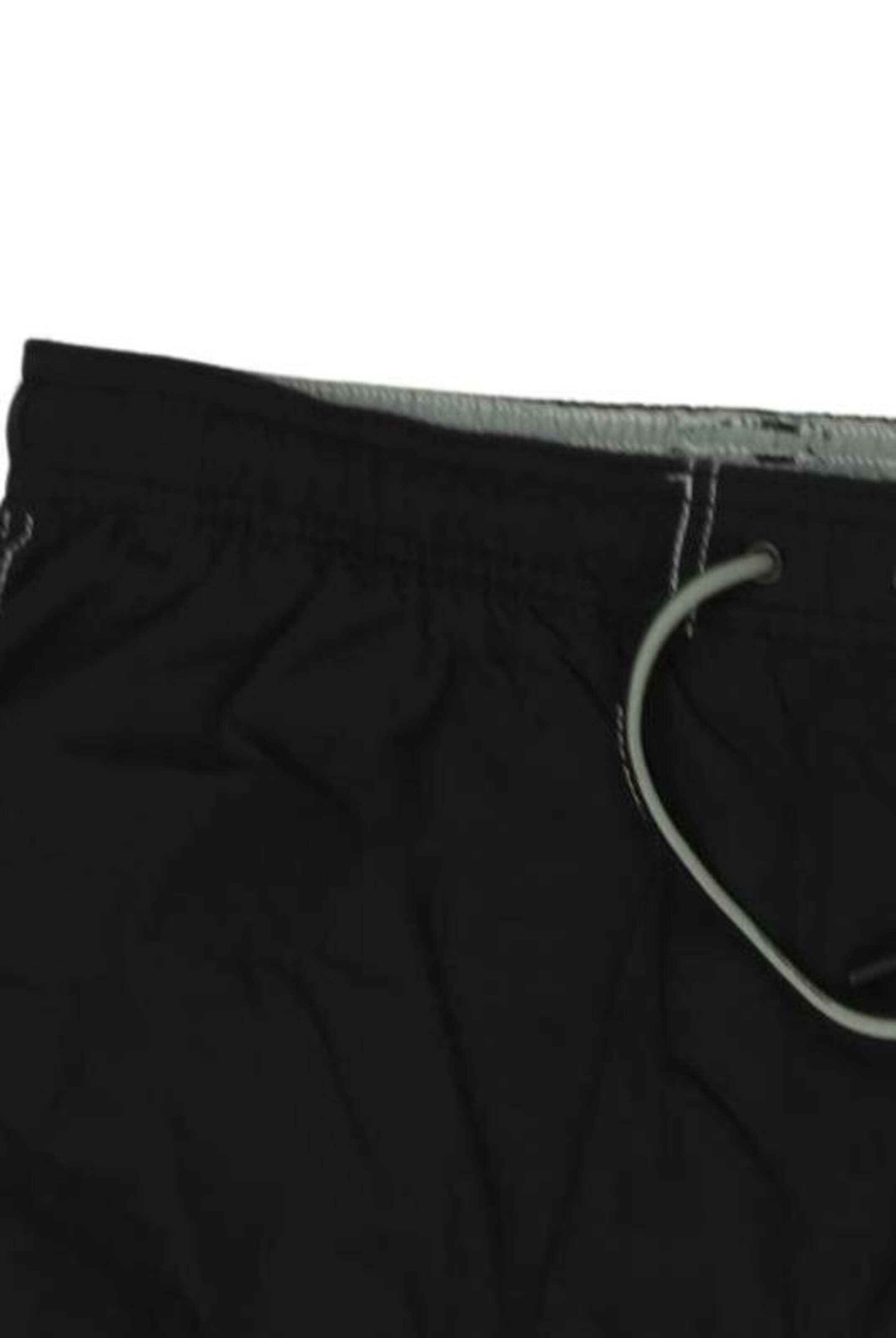 BOSS Black Shorts in 31-32 in Black