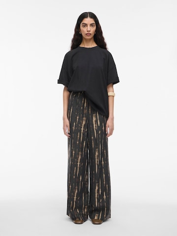 ROUGE EDIT T-Shirt in Grau: Vorderseite