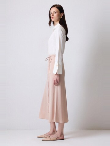 Touche Prive Skirt in Beige