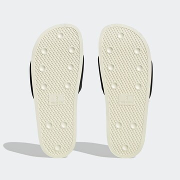 ADIDAS ORIGINALS Pantoletter 'Adilette' i sort