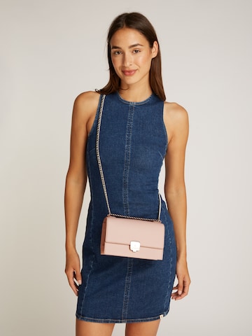 Calvin Klein Jeans Taška cez rameno - Ružová