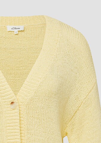 s.Oliver Strickjacke in Gelb