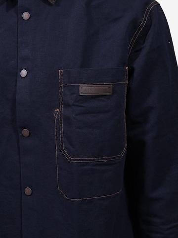 ARMANI EXCHANGE Tussenjas in Blauw
