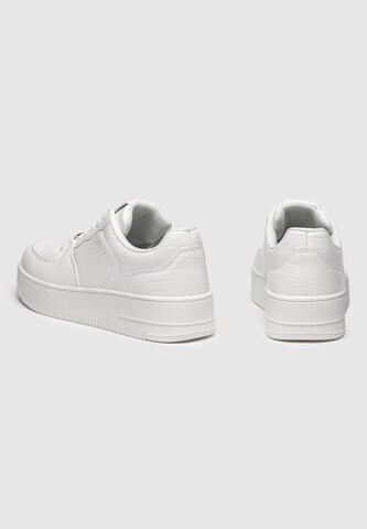 Baskets basses 'Nature' Gianni Kavanagh en blanc