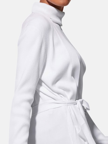 MADELEINE Strickjacke in Weiß