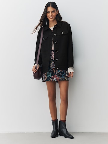 Next Jacke in Schwarz