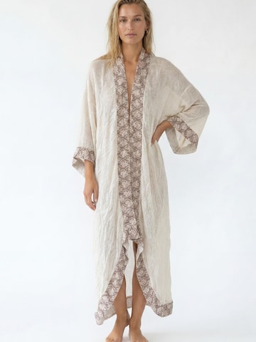 Shop Karey Kimono 'Ethereal Block Kimono'‌‌‌‌‌‌‌‌‌‌ in Grau: Vorderseite