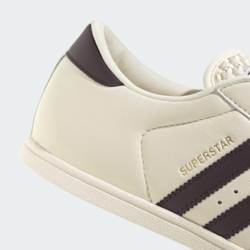 Baskets basses 'Superstar Lo Pro' ADIDAS ORIGINALS en blanc
