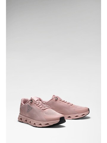 GUESS Sneaker 'Ease' in Pink
