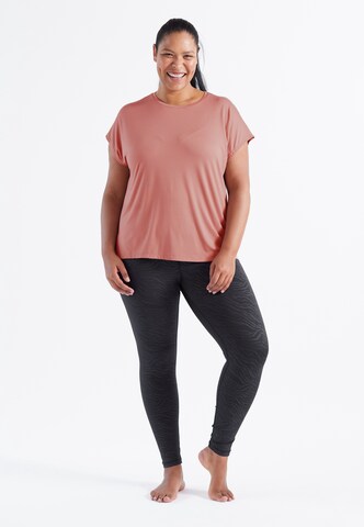 Q by Endurance Shirt 'Jenirei' in Roze