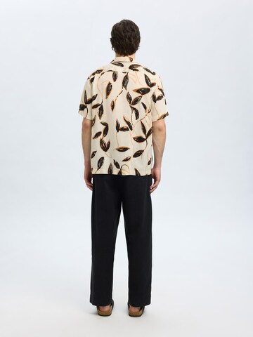SELECTED Regular fit Overhemd 'SLHNoa' in Beige