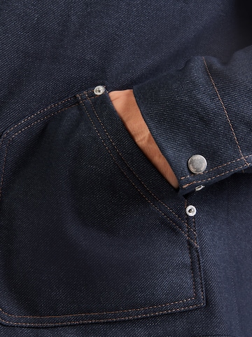 DRYKORN Between-Season Jacket 'RIKALO_2' in Blue