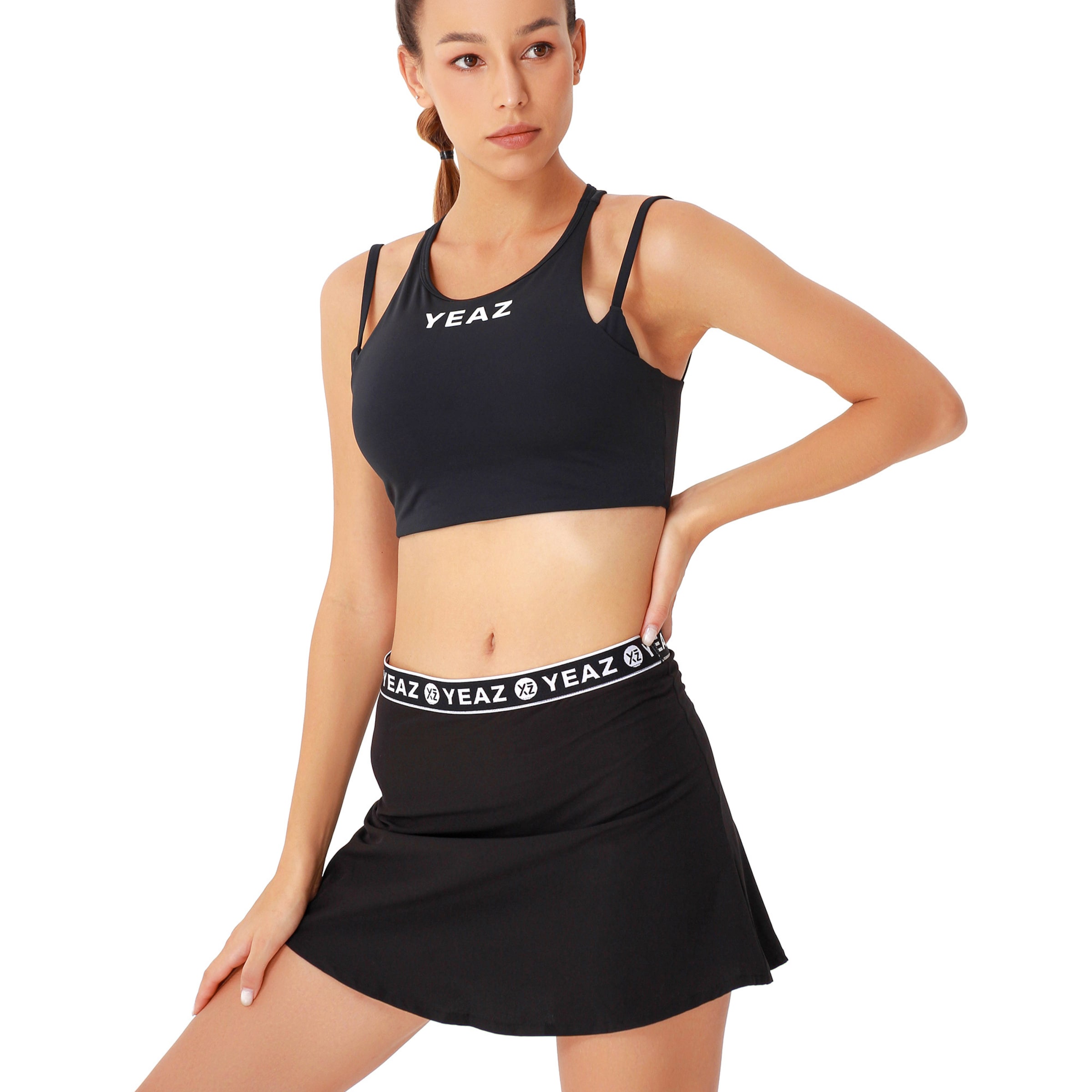 YEAZ - Top deportivo 'Amorous' en negro
