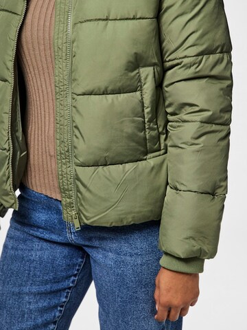 PIECES Winter Jacket 'PCBee' in Green