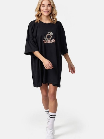 Worldclassca Oversized Shirt in Black: front