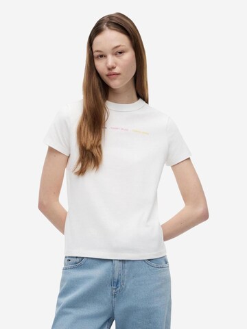 Maglietta 'DW0DW22905' di Tommy Jeans in bianco