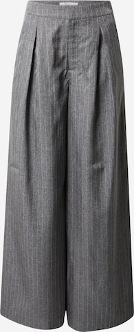Gestuz Zvonové kalhoty Kalhoty se sklady v pase 'Alina' – šedá: přední strana