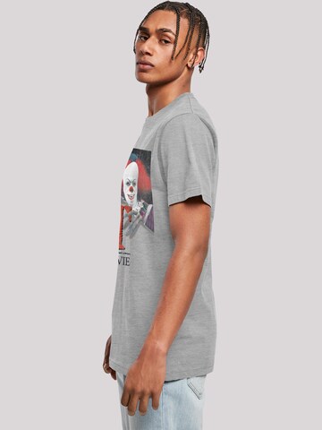 F4NT4STIC Shirt 'IT Distressed Poster' in Grijs