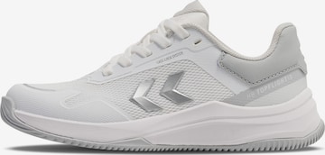Hummel Athletic Shoes in White: front