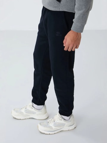 Tommy Life - Tapered Calças em preto