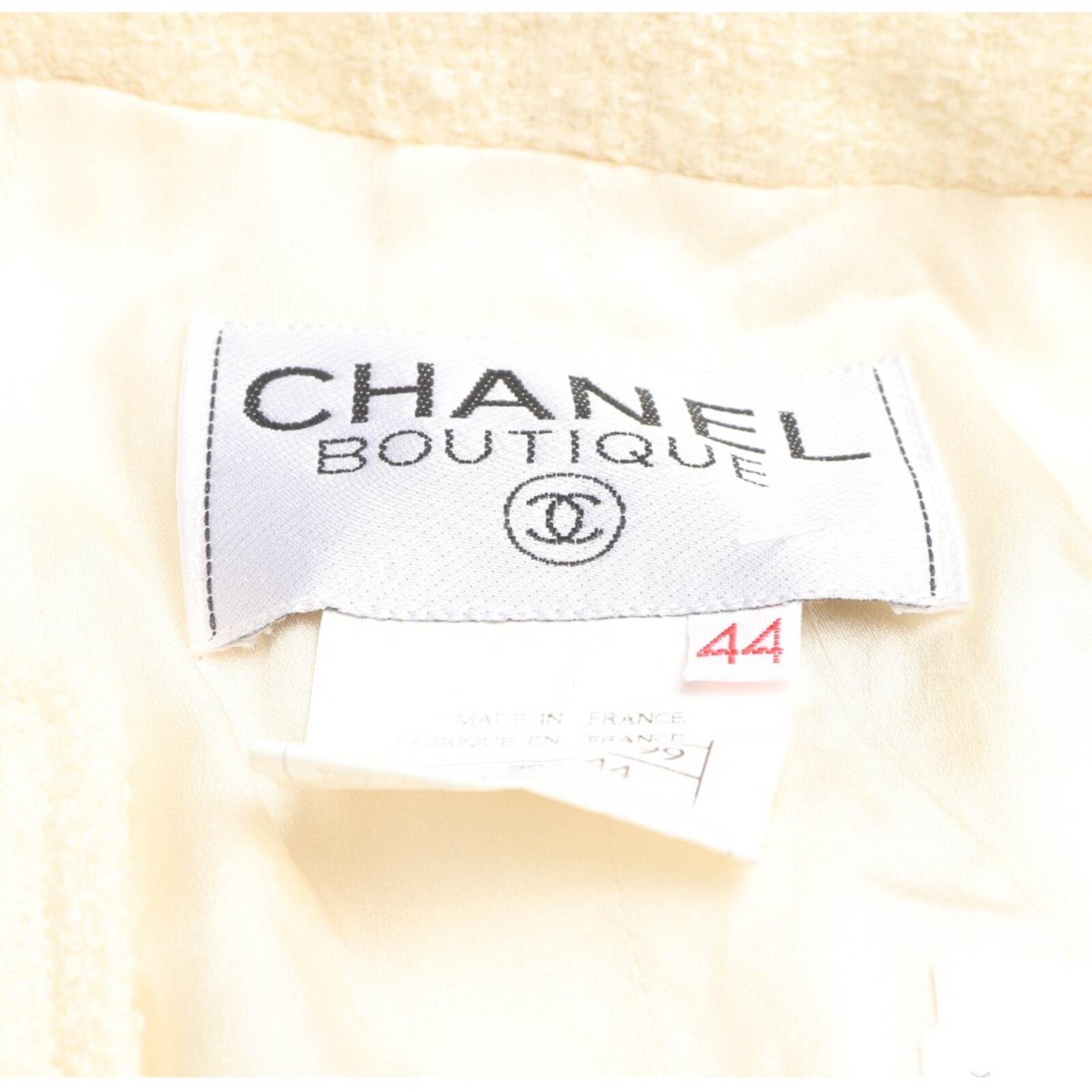CHANEL Jacket & Coat in XL in White