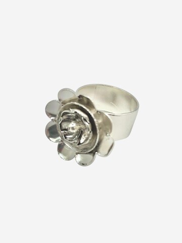 Gloria Mago Ring 'Camellia' in Silver